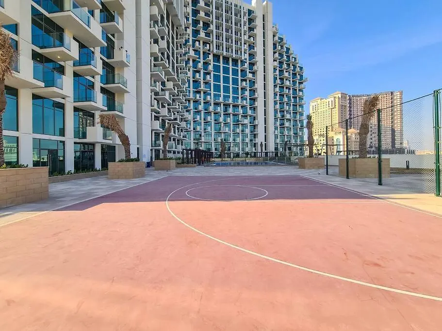 Lovely Studio With Cozy Balcony And Outdoor Pool Dubai United Arab Emirates