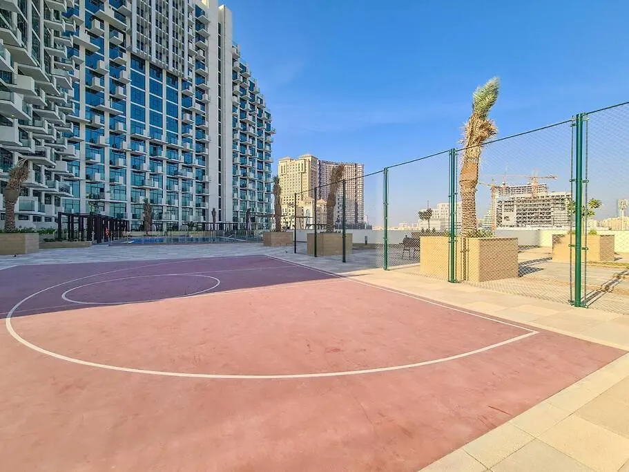 Lovely Studio With Cozy Balcony And Outdoor Pool Dubai